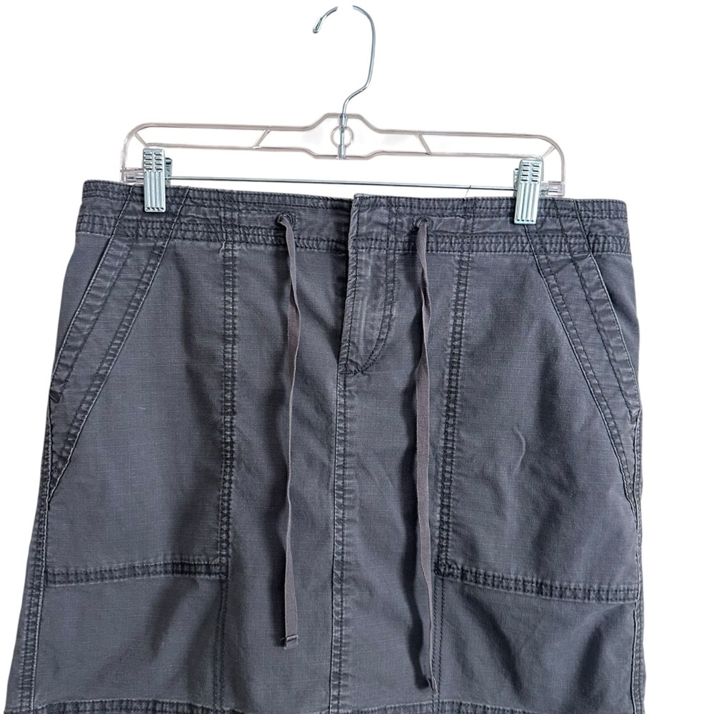 Eddie Bauer Gray Cargo Mini Skirt Size 10 - Picture 4 of 5